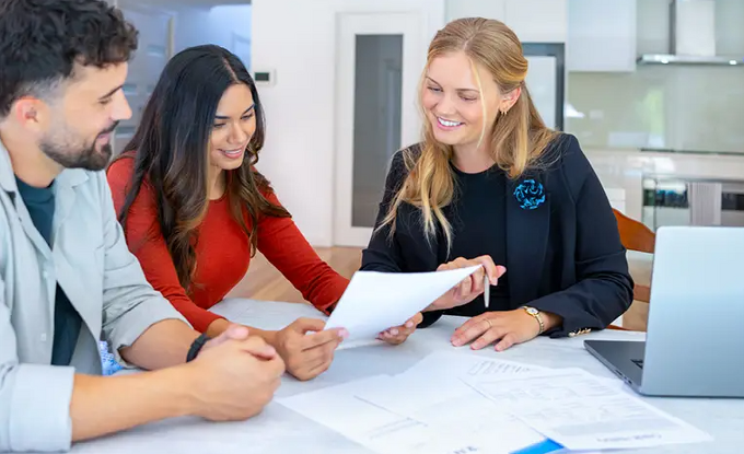 Can You Change Property Managers Mid-Tenancy? Absolutely – Here's How It Works