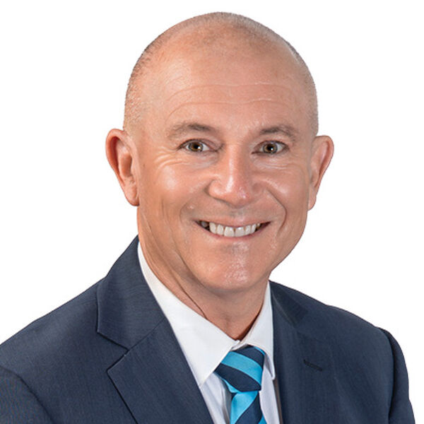Lance McFarlane